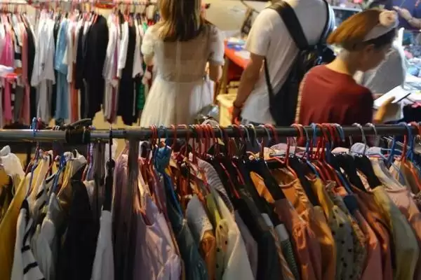 图片[5]-赚钱摆地摊项目揭秘，玩具、服装等热门项目解读-会东网