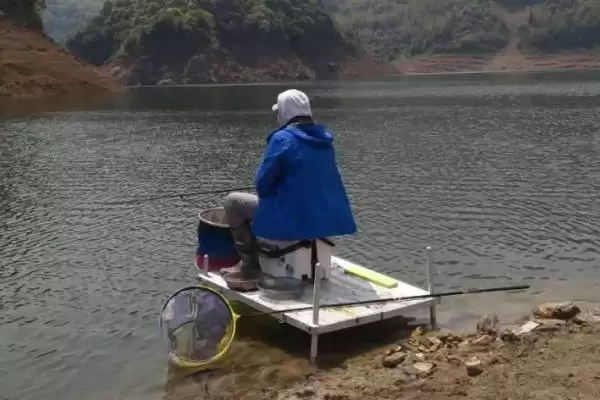 图片[4]-台钓鲢鳙鱼有什么方法？选溶氧量高水域作钓点-会东网