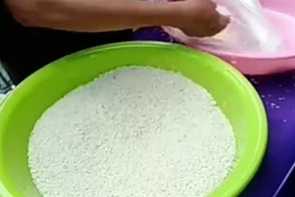 图片[3]-如何用小鸡料喂画眉，与玉米粉、黄豆粉等混匀饲喂方法-会东网