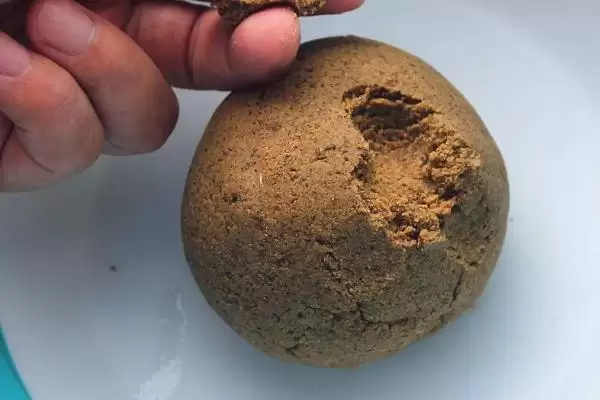 图片[3]-自制钓鲫鱼窝料配方，这6款可统杀鲫、鲤、草、鳊鱼？-会东网