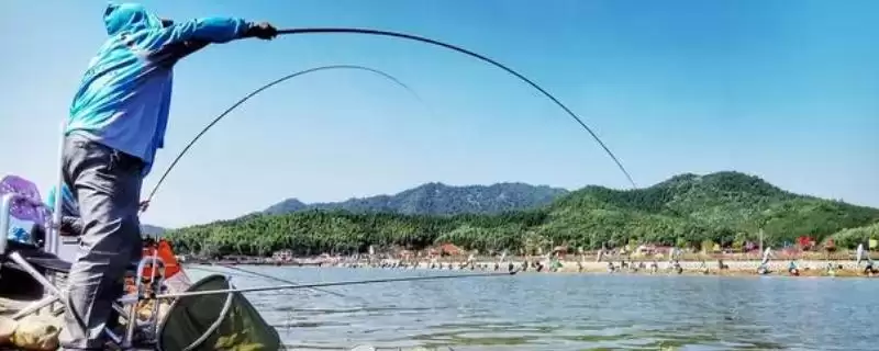 黑漂的含义相关情况介绍(黑漂是什么意思,指浮漂全部被鱼拉入水中)?-会东网