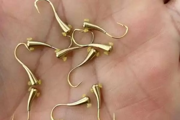图片[2]-朝天钩为何是传统钓法必备的工具？它在钓鱼过程中有哪些不可替代的优势？-会东网