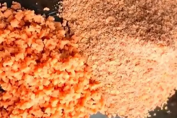 大野战腥味版饵料的介绍,大野战腥味版饵料是怎样的鱼饵插图2 大野战腥味版饵料的介绍,大野战腥味版饵料是怎样的鱼饵插图2