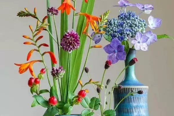 插花需要注意哪些方面的问题呢,插花需要注意哪些问题插图1