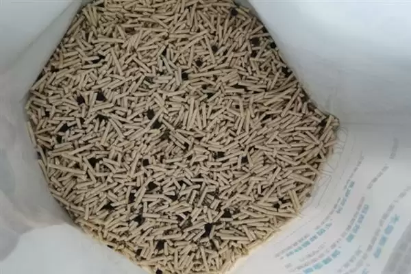 去除猫尿骚味选何吸味猫砂?插图1 去除猫尿骚味选何吸味猫砂?插图1