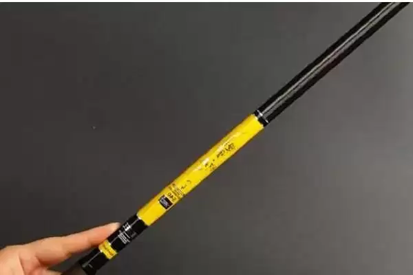 鲫鱼竿推荐问这十款值得选,鲫鱼竿推荐,这些竿子好在哪?插图4 鲫鱼竿推荐问这十款值得选,鲫鱼竿推荐,这些竿子好在哪?插图4