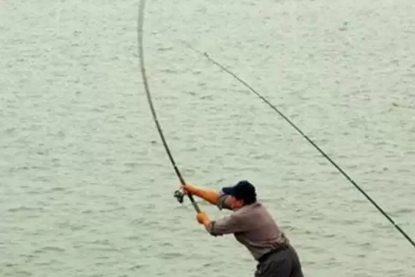海竿怎么抛竿才更熟练呢,海竿抛竿只有多抛多练才能熟能生巧吗插图1 海竿怎么抛竿才更熟练呢,海竿抛竿只有多抛多练才能熟能生巧吗插图1