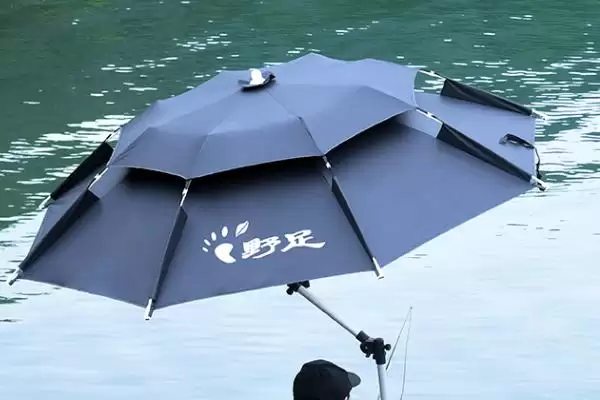 钓鱼伞的功能作用介绍,钓鱼伞是什么样的遮风避雨工具插图3 钓鱼伞的功能作用介绍,钓鱼伞是什么样的遮风避雨工具插图3