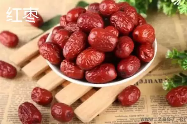 红枣和黑枣有什么区别呢,红枣和黑枣在科属、形态方面有何不同呢插图1 红枣和黑枣有什么区别呢,红枣和黑枣在科属、形态方面有何不同呢插图1