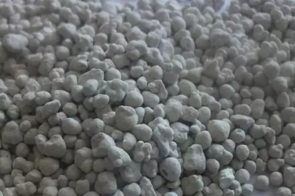 过磷酸钙肥料为何不能和石灰用,过磷酸钙和石灰会发生化学反应吗插图2