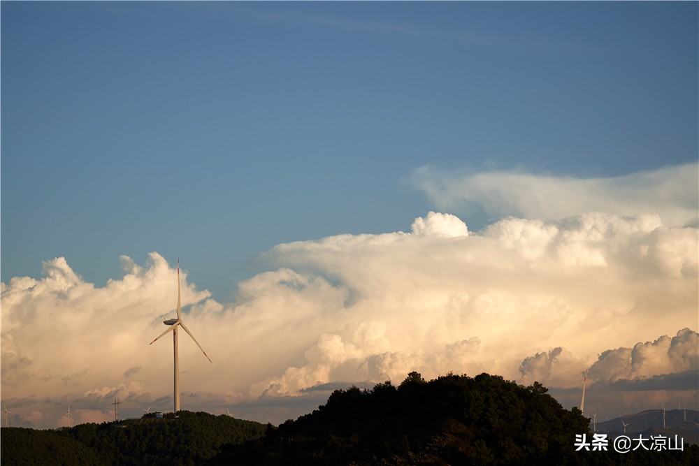 四川凉山州一颗璀璨的川滇明珠插图2 四川凉山州一颗璀璨的川滇明珠插图2