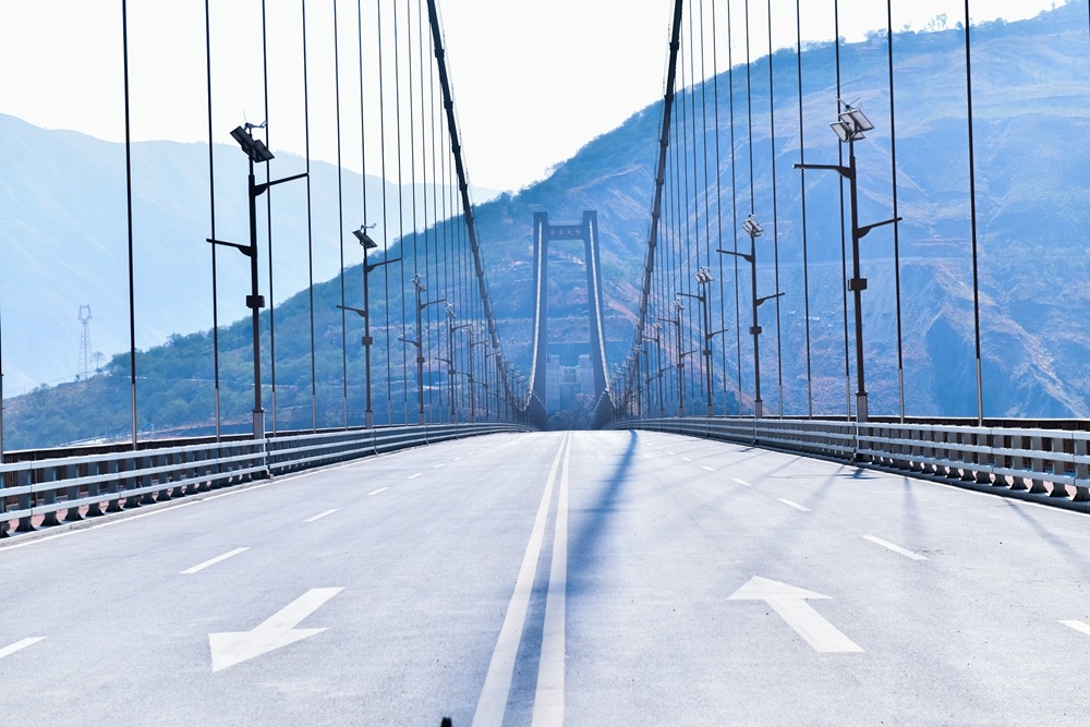 会东:往返县城和乌东德镇的这条乡镇公路-会东网