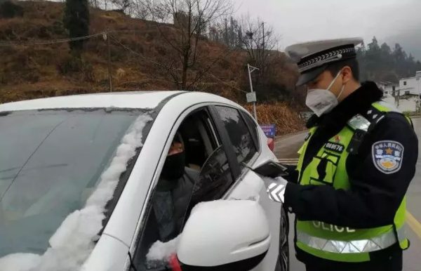 会东新闻资讯：党旗飘扬在川滇明珠抗疫一线插图7