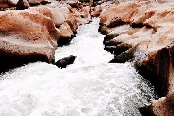 会东资讯|会东县旅游必去的景点怪石滩插图7 会东资讯|会东县旅游必去的景点怪石滩插图7