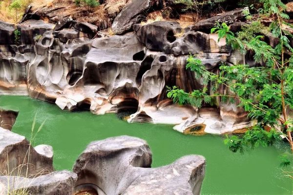 会东资讯|会东县旅游必去的景点怪石滩插图 会东资讯|会东县旅游必去的景点怪石滩插图