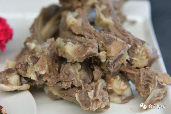 会东川滇明珠美食鲹鱼河畔食府插图7 会东川滇明珠美食鲹鱼河畔食府插图7