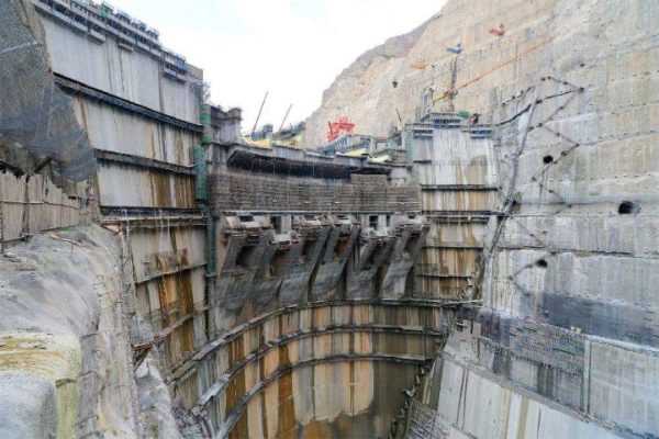 会东乌东德，金沙江下游第一个大型梯级电站，县城有酸菜坨坨鸡吃插图2