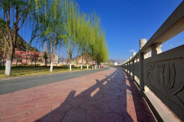 川滇明珠，美丽会东插图1