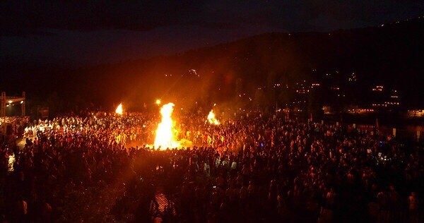 四川凉山州全国最大火把节取消了!插图2 四川凉山州全国最大火把节取消了!插图2