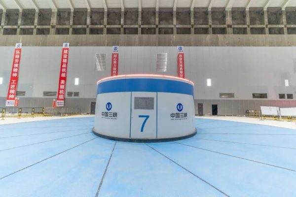 雅西高速彝海至栗子坪路段临时交通管制-会东网