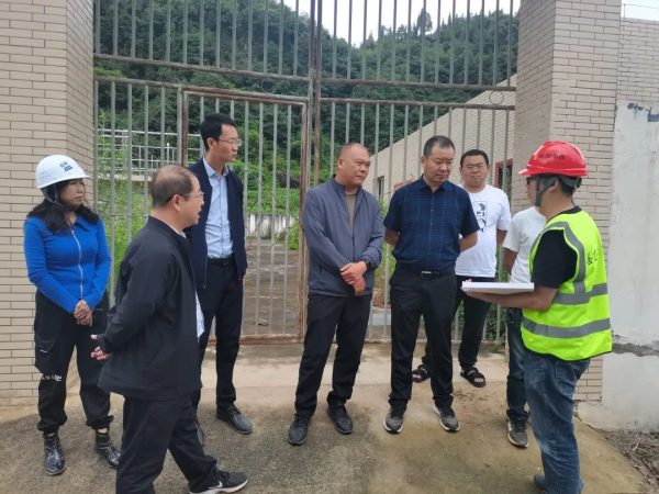 杨和海到堵格等镇检查污水处理设施及配套管网建设插图 杨和海到堵格等镇检查污水处理设施及配套管网建设插图