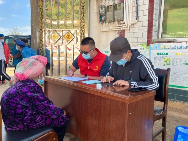 会东县老君滩乡第二轮全员核酸检测任务艰巨插图2 会东县老君滩乡第二轮全员核酸检测任务艰巨插图2