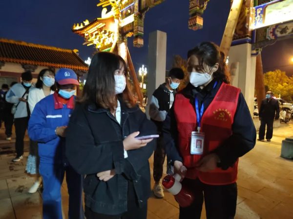 图片[1]-会东县积极发挥党员先锋，党旗在会东基层一线高高飘扬！