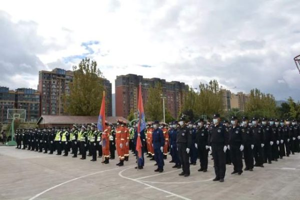 川滇明珠资讯|会东县公安局举行党的二十大安保维稳誓师大会插图5 川滇明珠资讯|会东县公安局举行党的二十大安保维稳誓师大会插图5