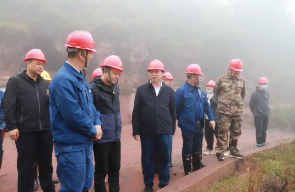 会东网:会东县委书记环江红到满银沟镇调研插图3 会东网:会东县委书记环江红到满银沟镇调研插图3