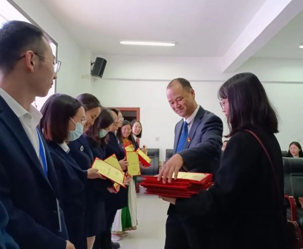 会东和文中学官网消息，会东和文中学资讯插图4