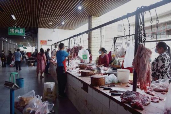 川滇明珠｜会东县市场监管局开展疫情防控“四查一扫一问”插图1