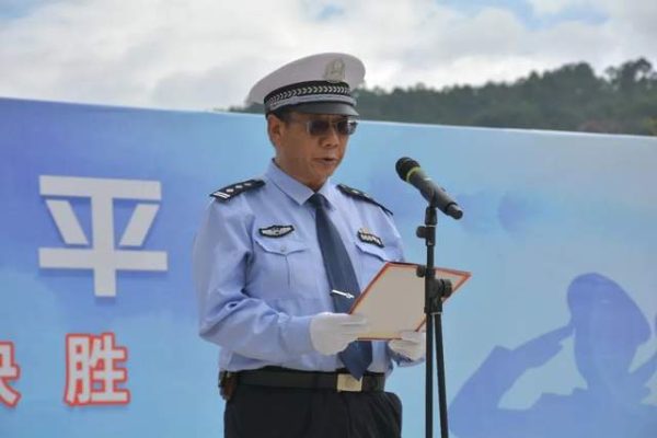 川滇明珠资讯｜会东县公安局举行党的二十大安保维稳誓师大会插图3