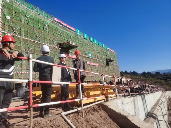 会东网，11月15日，会东县委宣传部孙云华调研会东县人民医院新云院区插图