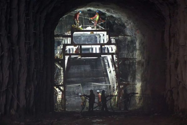 川滇明珠动态,11月17日,在会东县两岔河水库工程项目施工现场插图 川滇明珠动态,11月17日,在会东县两岔河水库工程项目施工现场插图