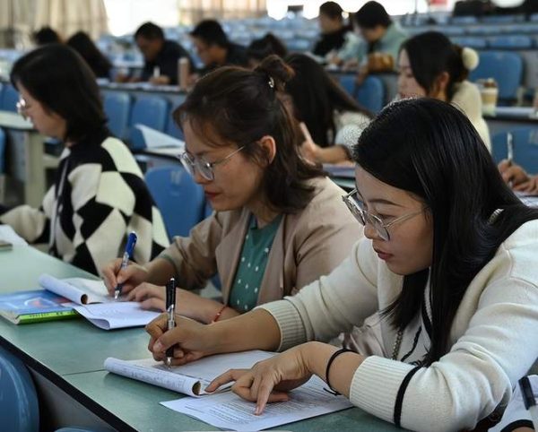 川滇明珠，11月17日和文中学2022年骨干教师优质课竞赛活动颁奖仪式插图2