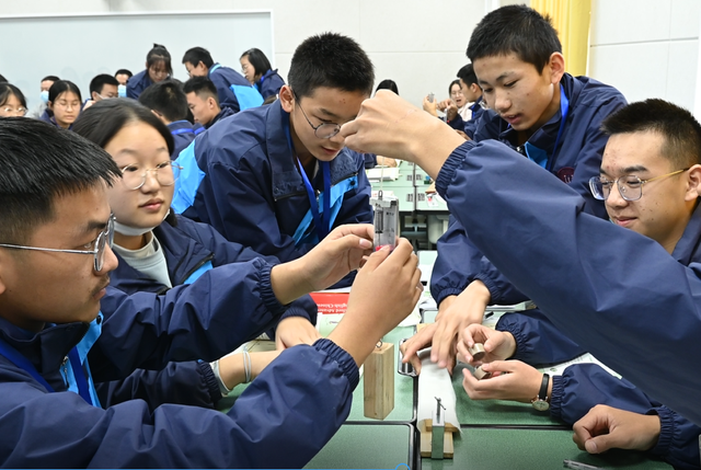 川滇明珠，11月17日和文中学2022年骨干教师优质课竞赛活动颁奖仪式插图