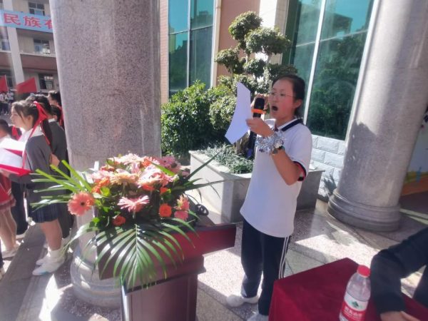 会东网,11月16日,会东县参鱼中学举行了第二十四届冬季学生运动会插图6 会东网,11月16日,会东县参鱼中学举行了第二十四届冬季学生运动会插图6