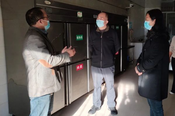 图片[1]-川滇明珠动态，12月10日，张亮到铁柳镇中心校食堂-会东网