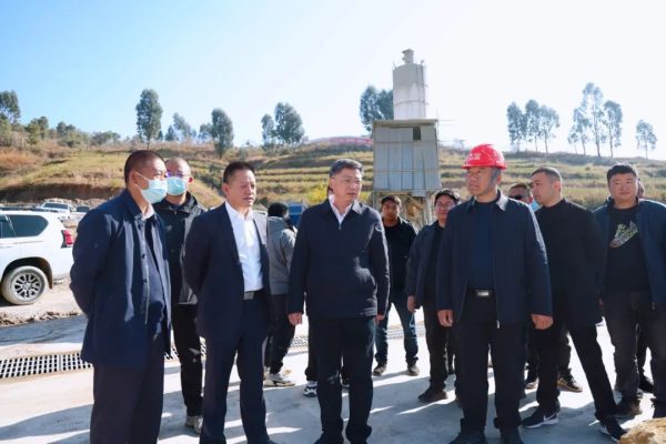 会东网报道,12月6日,会东县委书记环江红到鱼山居民点调研插图 会东网报道,12月6日,会东县委书记环江红到鱼山居民点调研插图