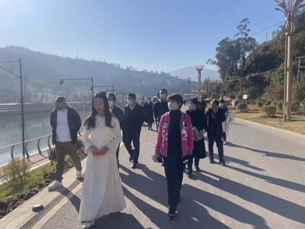 川滇明珠报道，12月10日，陈晶一行到鲹鱼水乡旅游景区现场检查A级景区-会东网