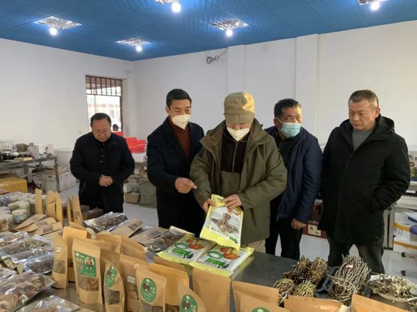 会东，1月18日，杨清林带队到会东高川天源农业科技有限公司调研-会东网