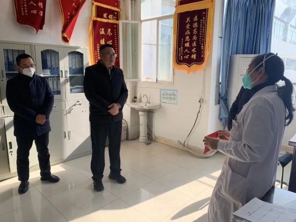 会东，1月17日，县人大常委会主任刘朝荣到鲁吉镇调研、插图