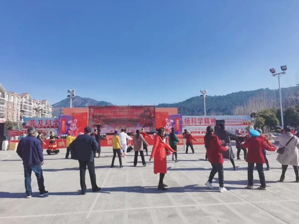 会东县开展非遗实践“傈僳族蹢脚舞大家跳”文化活动插图