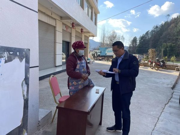 会东网，1月12日，张建军以“四不两直”方式到乡（镇）调研-会东网