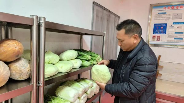 唐智:用爱心和耐心为敬老院老人打造温馨家插图2 唐智:用爱心和耐心为敬老院老人打造温馨家插图2