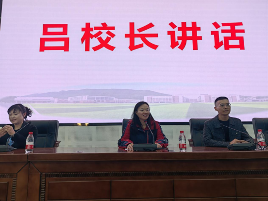 会东县和文中学举行学生会换届暨总结表彰大会插图3 会东县和文中学举行学生会换届暨总结表彰大会插图3