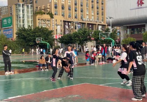 会东和文中学教职工运动会篮球比赛开幕插图5 会东和文中学教职工运动会篮球比赛开幕插图5