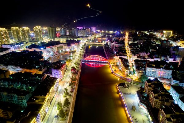 介绍会东县满银路社区的背景信息-会东网