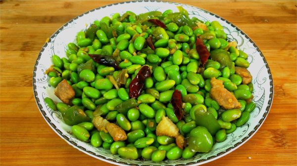 豆角炒肉拌面的做法?木瓜肉片炒毛豆的做法?插图7 豆角炒肉拌面的做法?木瓜肉片炒毛豆的做法?插图7