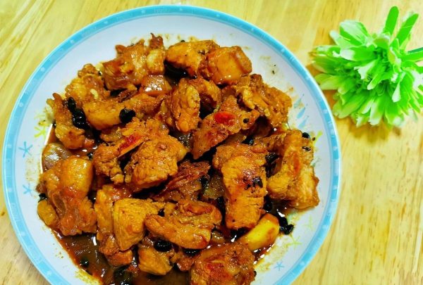 【会东网】豆豉蒸五花肉和酸菜炒猪肚条的做法插图3 【会东网】豆豉蒸五花肉和酸菜炒猪肚条的做法插图3